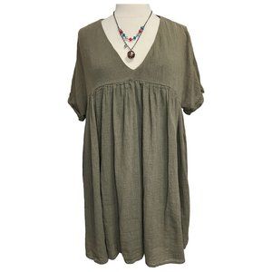 Short army green crinkle dress